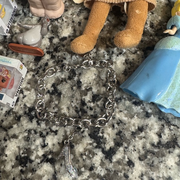 Disney Toy Bundle - Picture 4 of 5